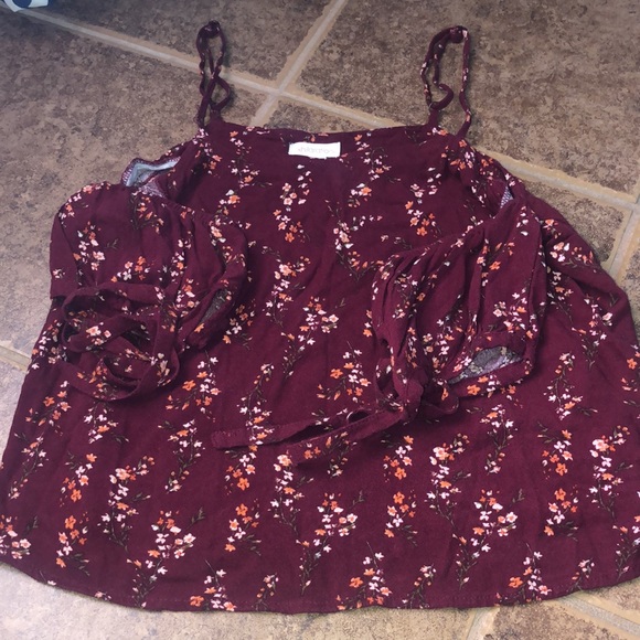 Spring shirt 👚 - Picture 2 of 3